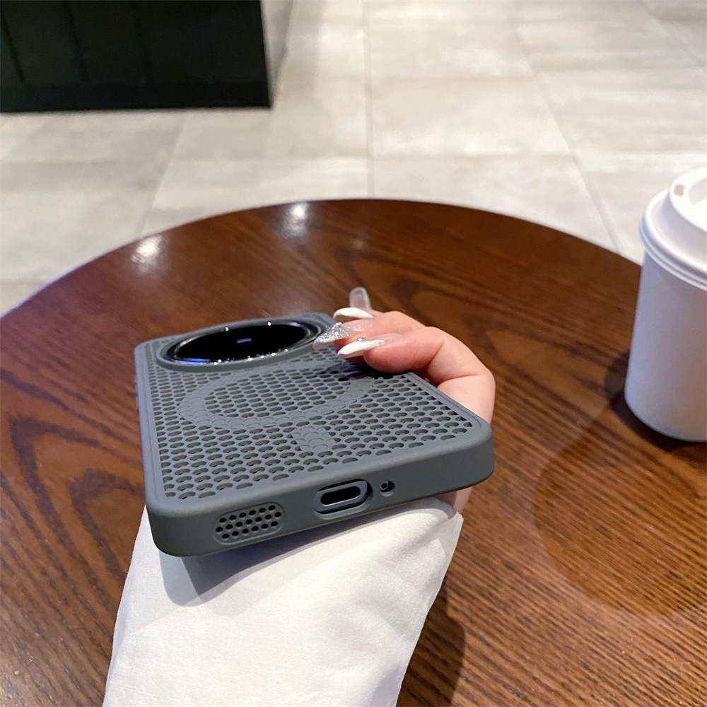 Luxury Skin Feel Heat Dissipat - Heat Dissipation Mesh Breathable Case recension och pris